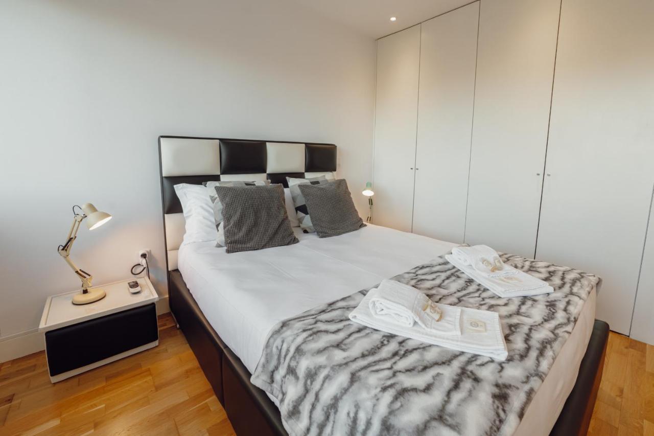 Downtown Stylish Apartment With Garage By Vacationy 波尔图 外观 照片
