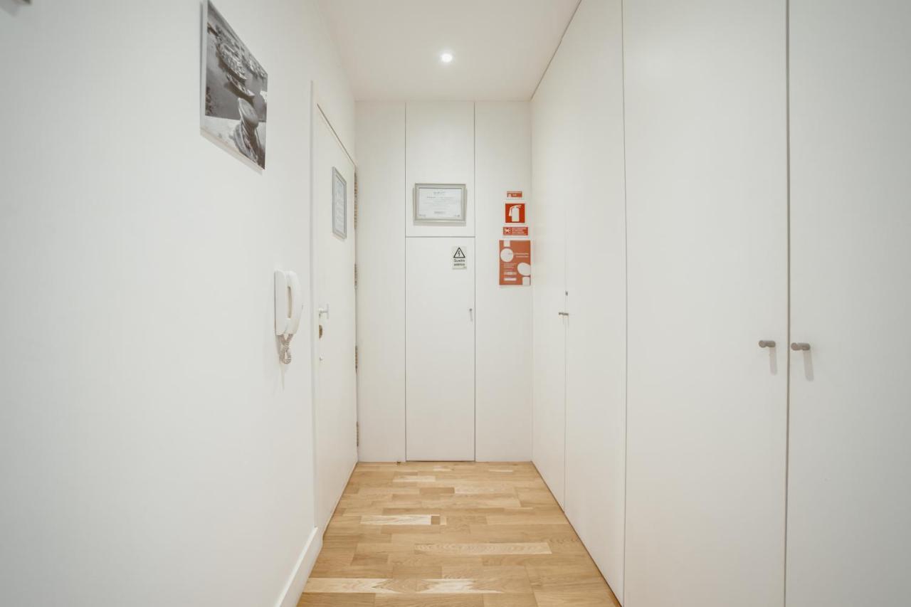 Downtown Stylish Apartment With Garage By Vacationy 波尔图 外观 照片