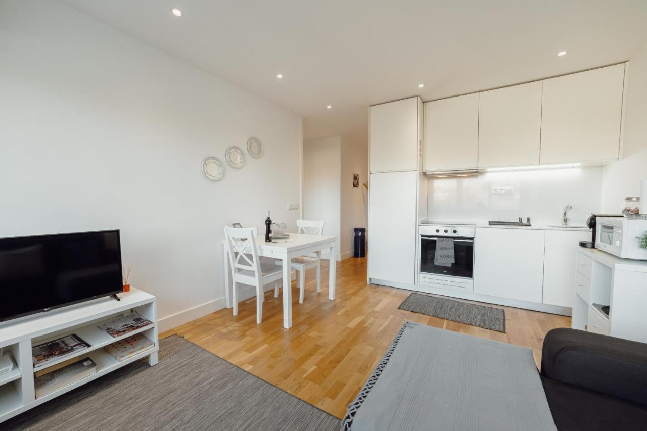 Downtown Stylish Apartment With Garage By Vacationy 波尔图 外观 照片